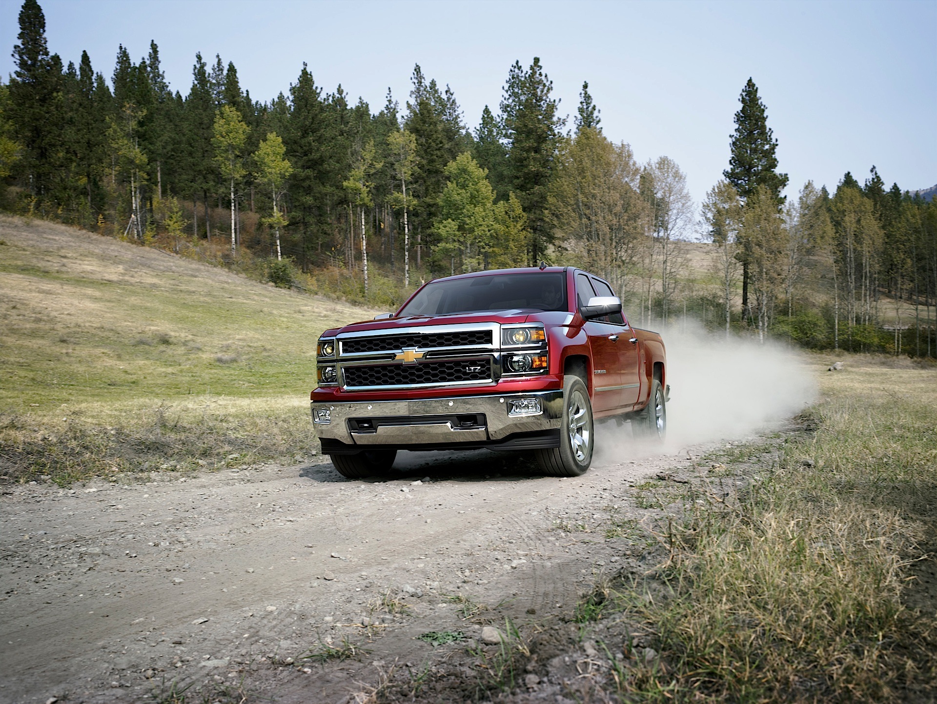 Chevrolet Silverado photo 8