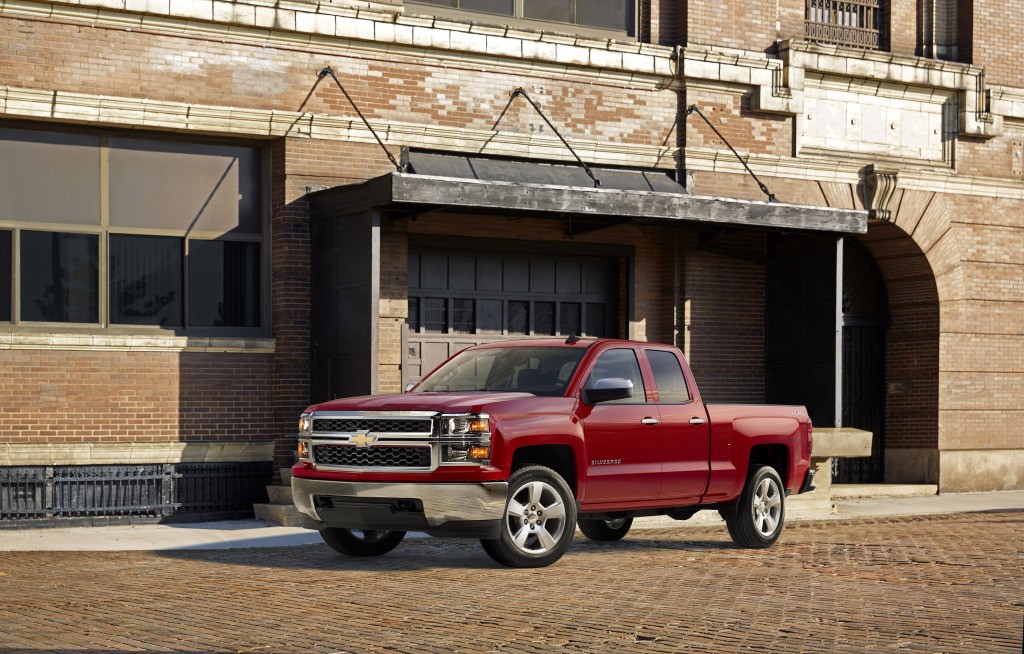 Chevrolet Silverado photo 13