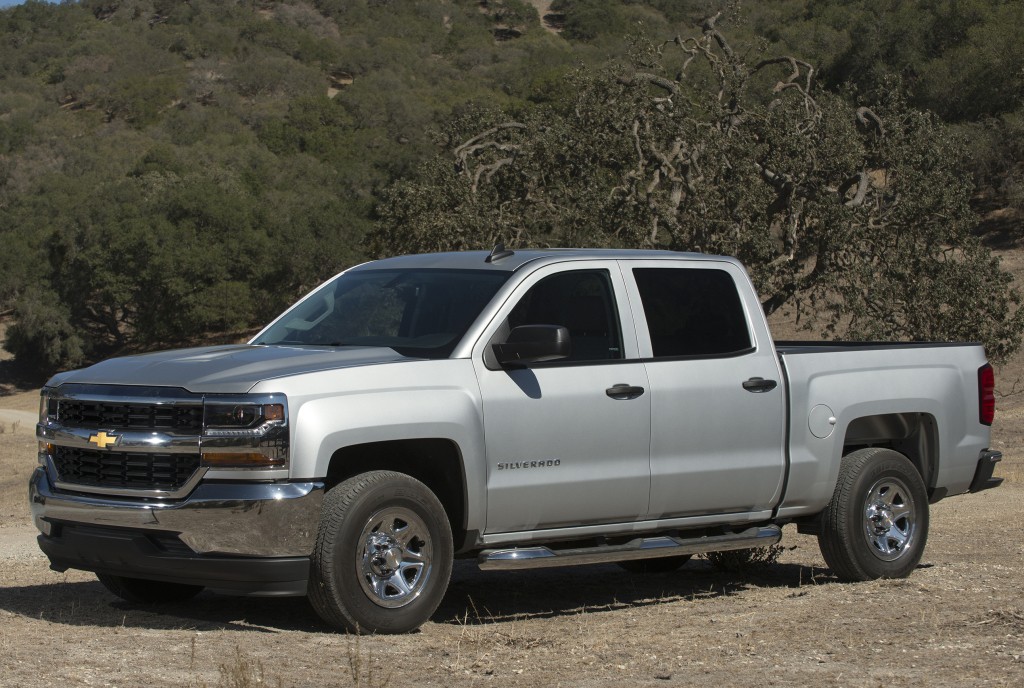 Chevrolet Silverado photo 24
