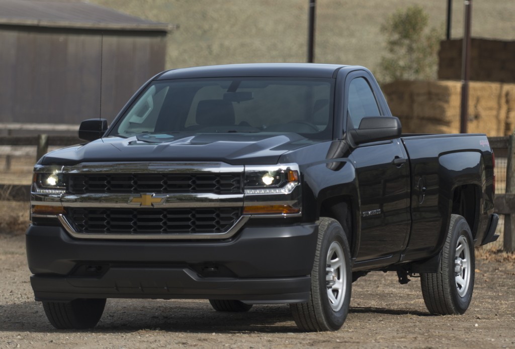 Chevrolet Silverado photo 26