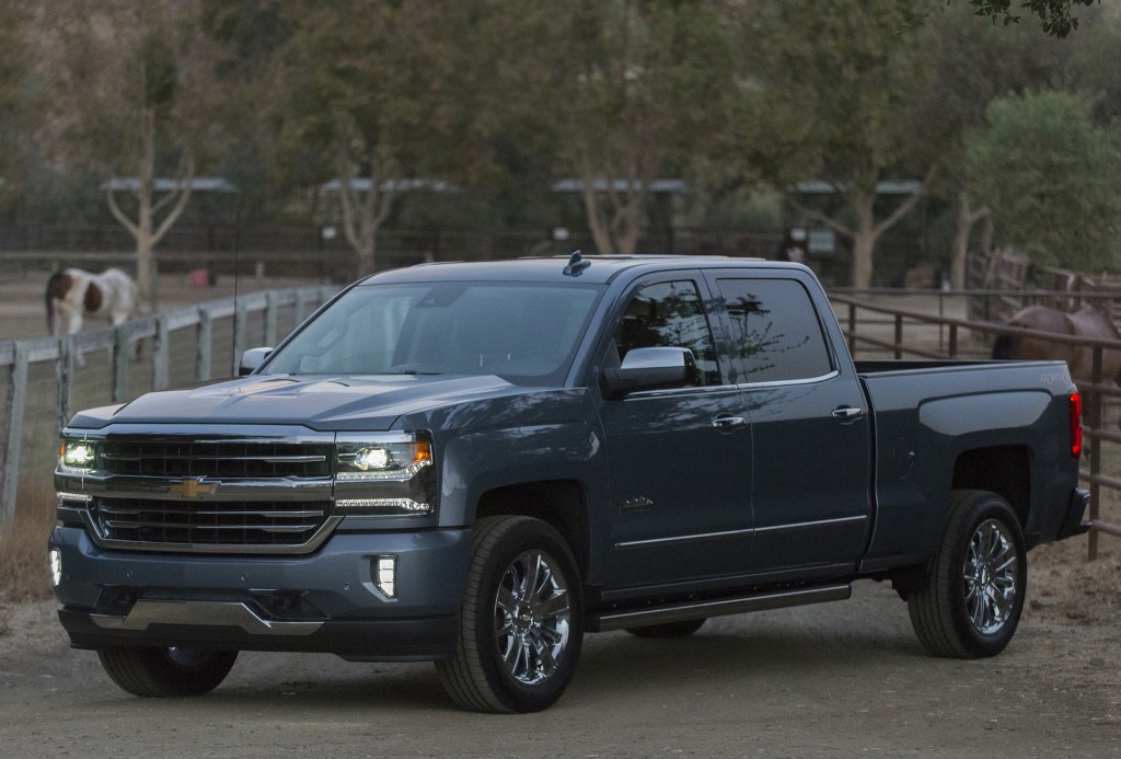 Chevrolet Silverado photo 30