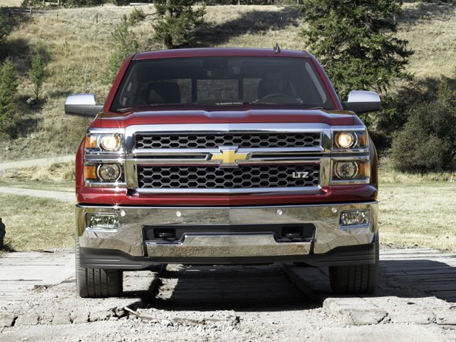 Chevrolet Silverado photo 35