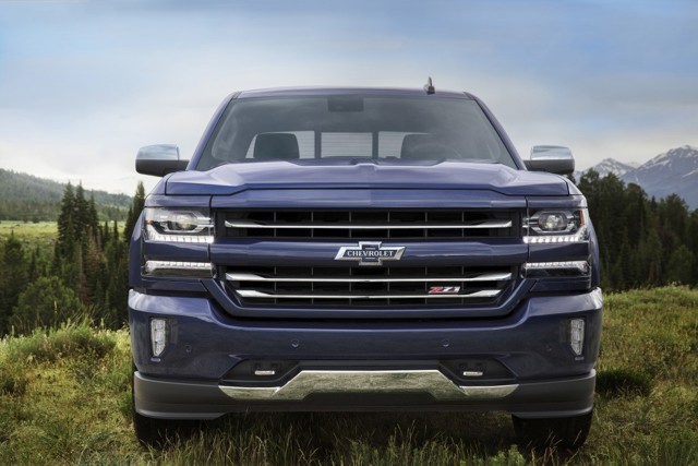 Chevrolet Silverado photo 36