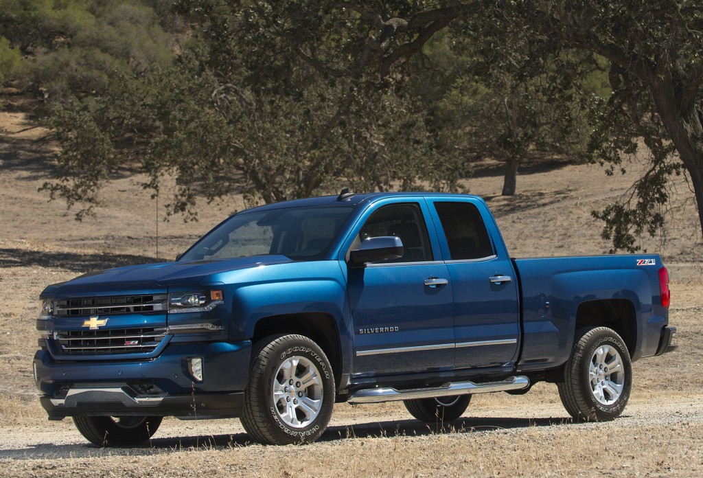 Chevrolet Silverado photo 46