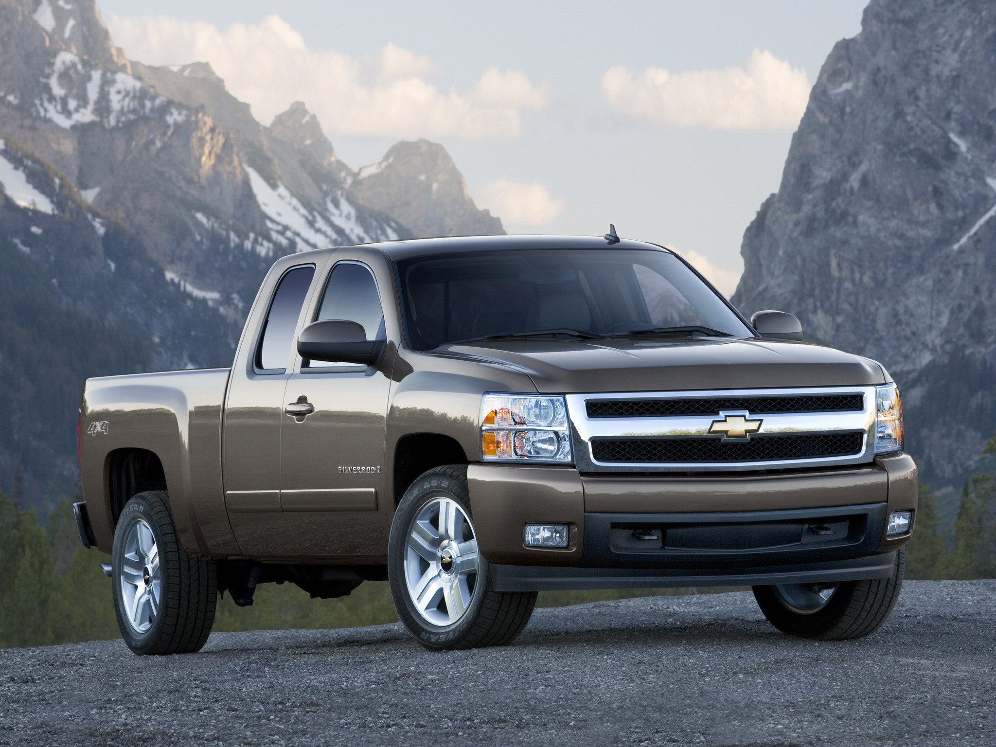 Chevrolet Silverado photo 10
