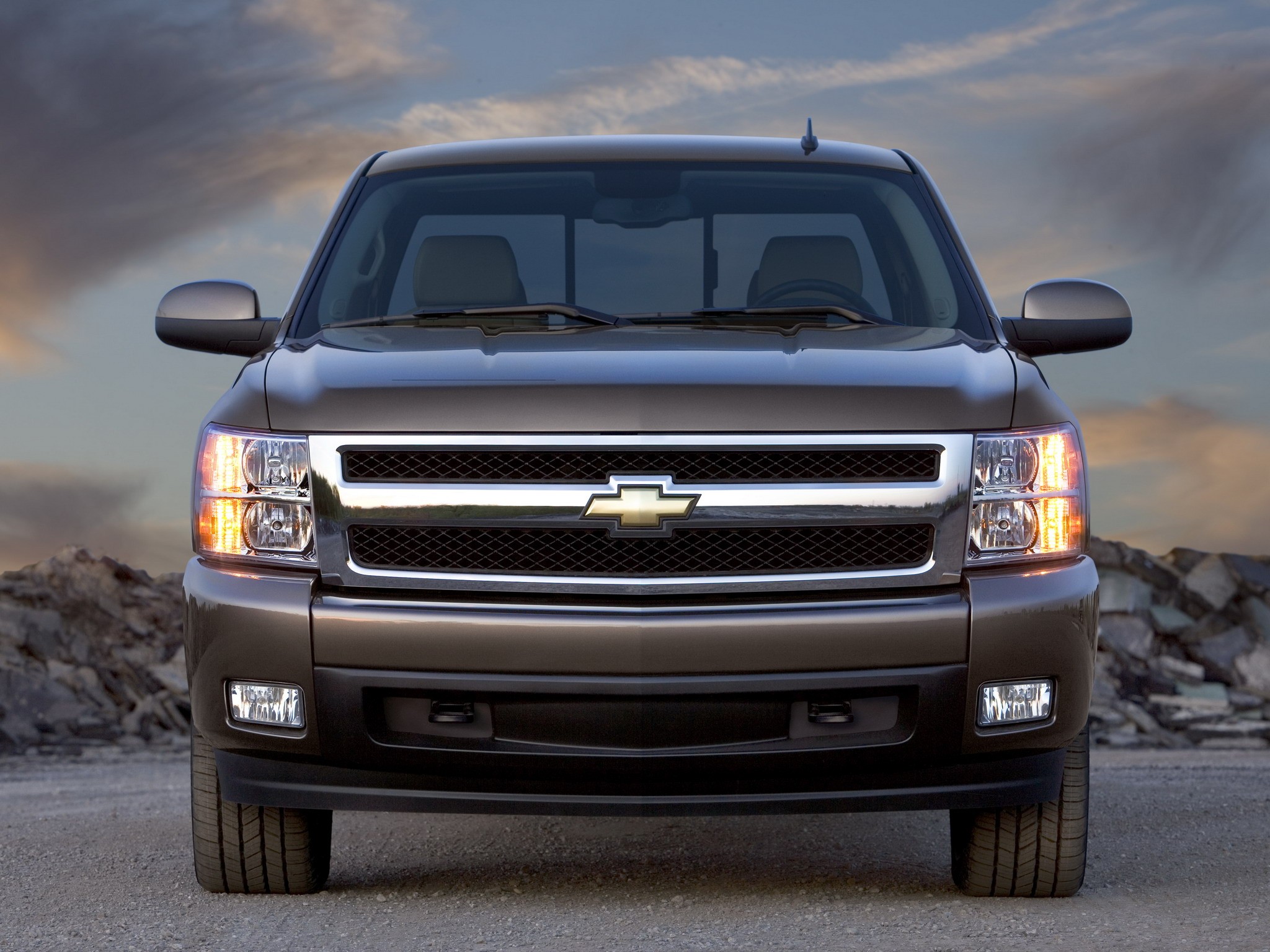 Chevrolet Silverado photo 17