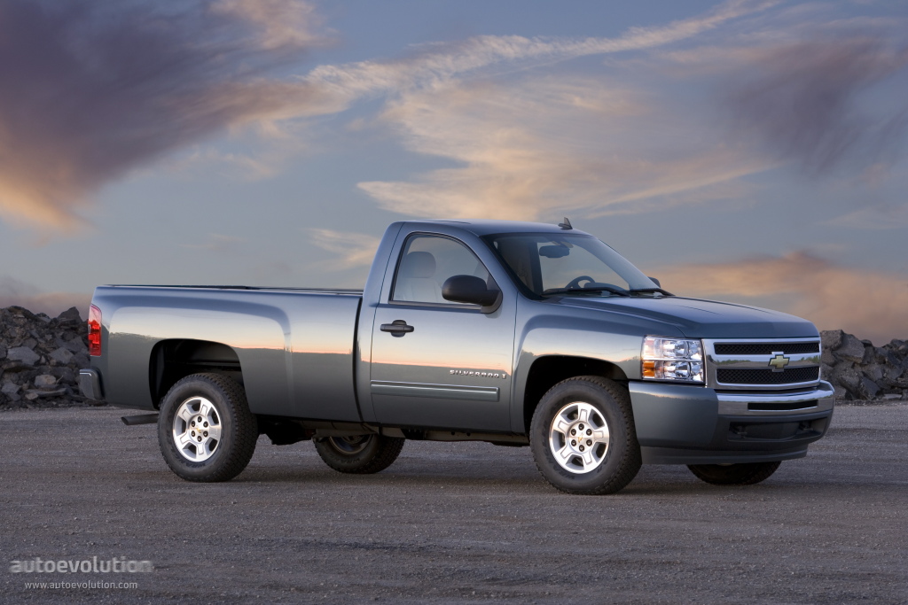 Chevrolet Silverado photo 4