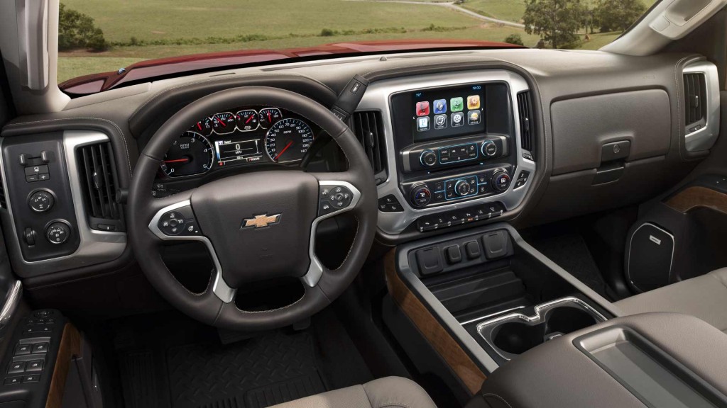 Chevrolet Silverado photo 4