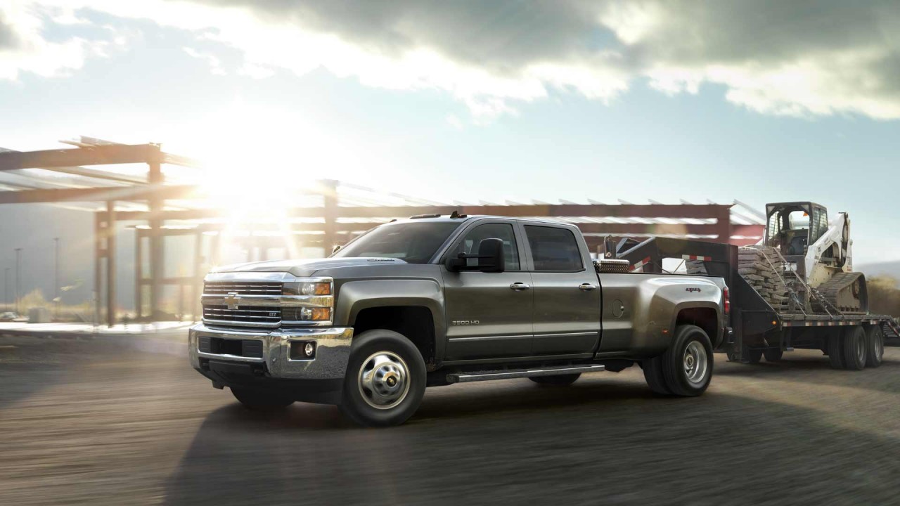 Chevrolet Silverado photo 14