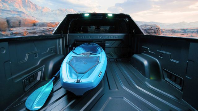 Chevrolet Silverado photo 4