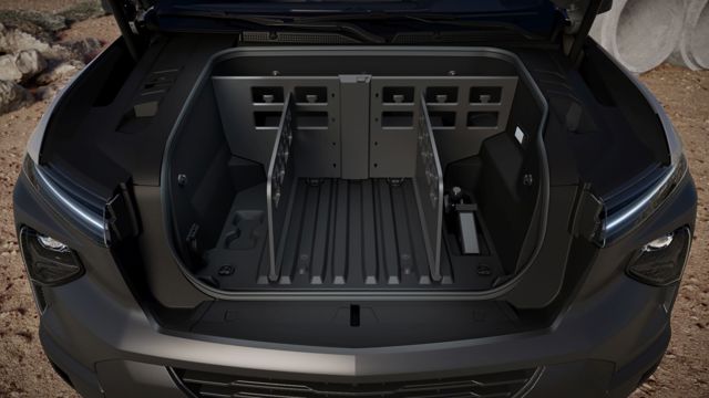 Chevrolet Silverado photo 14