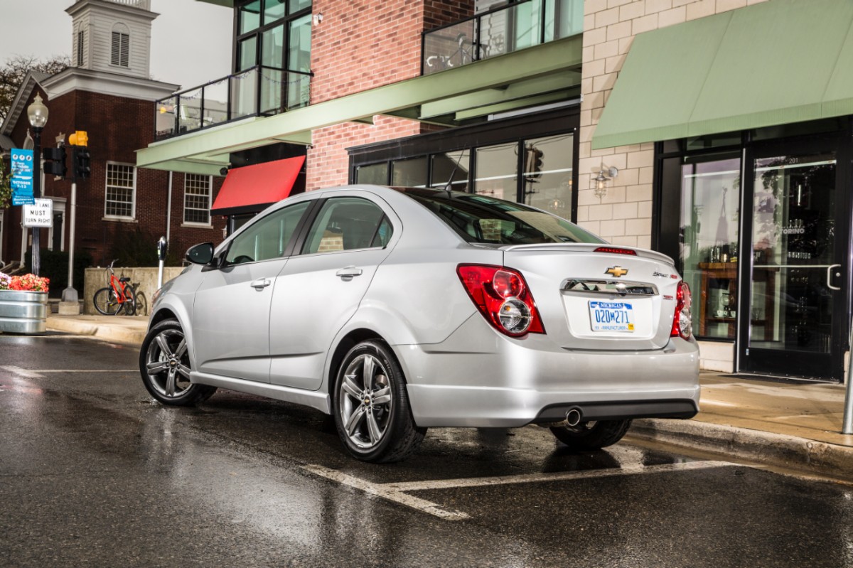 Chevrolet Sonic Rs photo 15