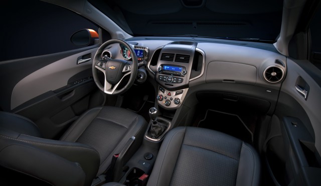 Chevrolet Sonic Sedan photo 15