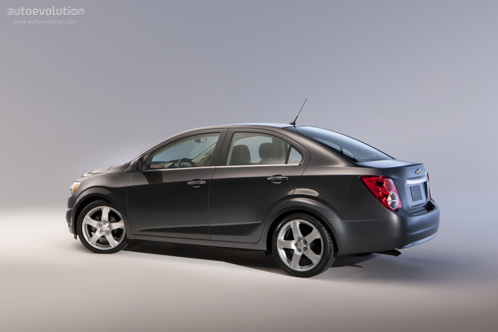 Chevrolet Sonic Sedan photo 3