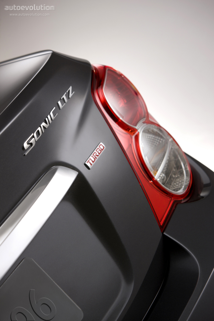 Chevrolet Sonic Sedan photo 7