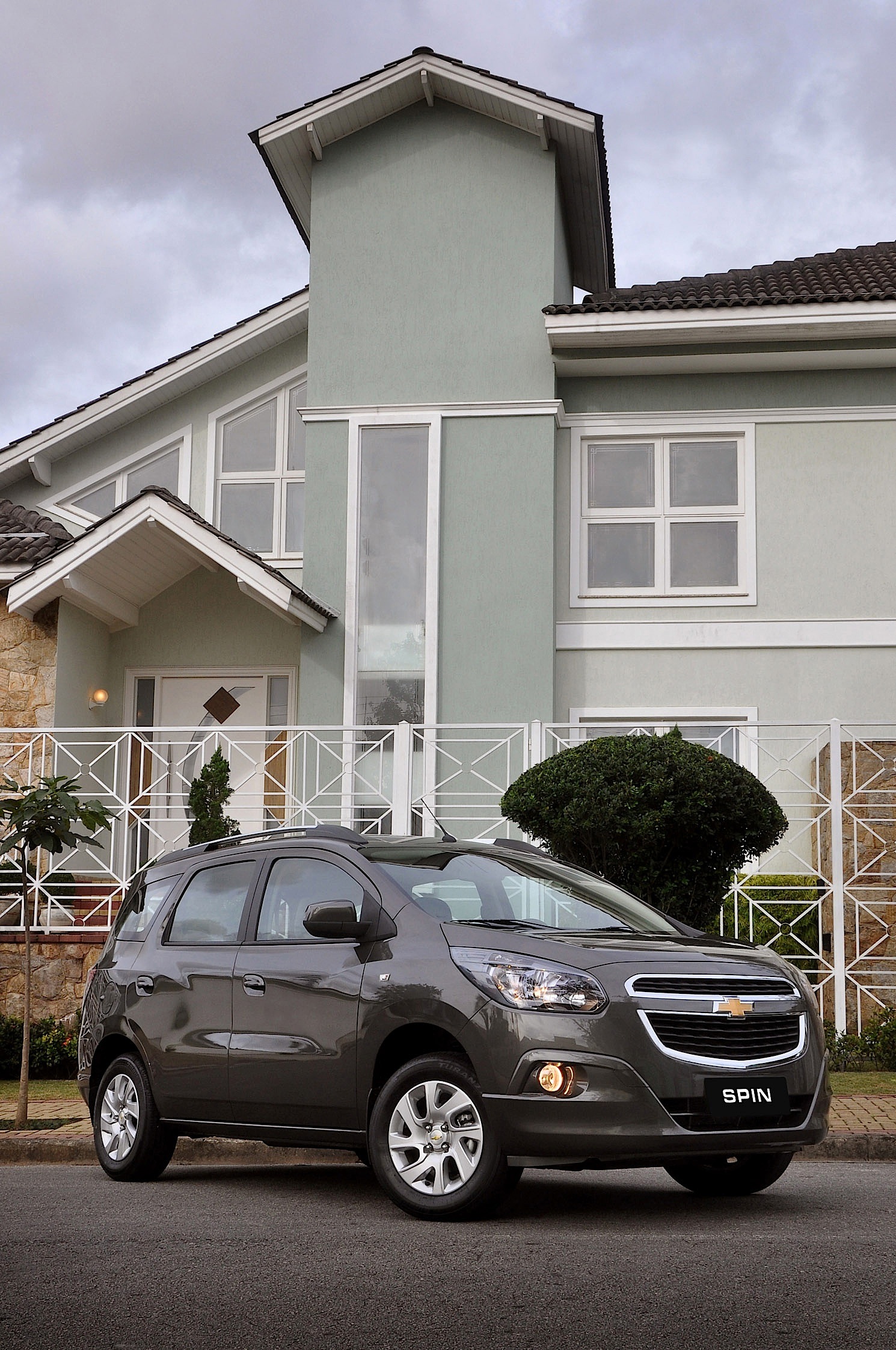 Chevrolet Spin photo 5