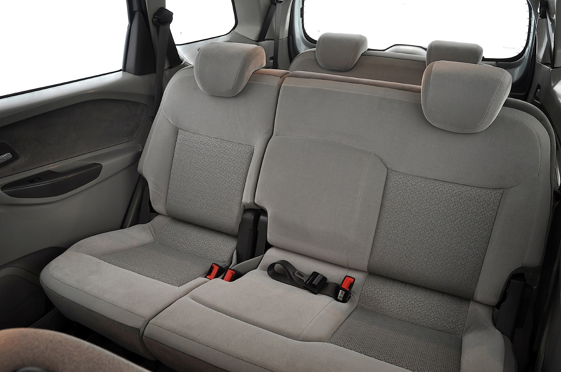 Chevrolet Spin photo 30