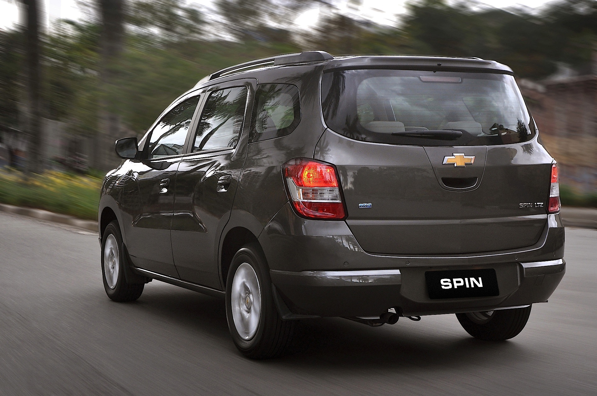 Chevrolet Spin photo 7