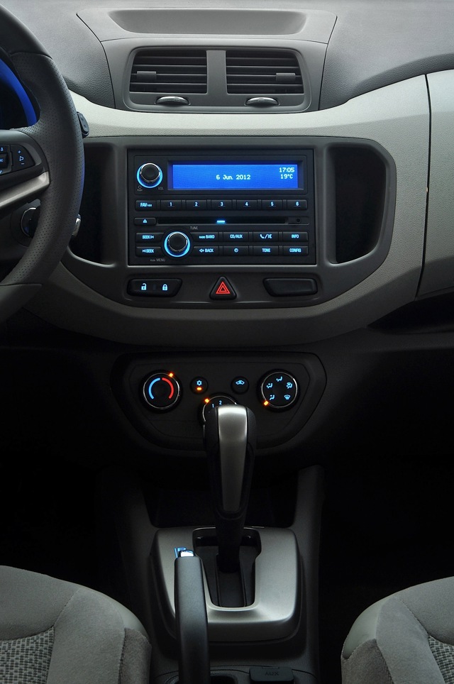 Chevrolet Spin photo 32