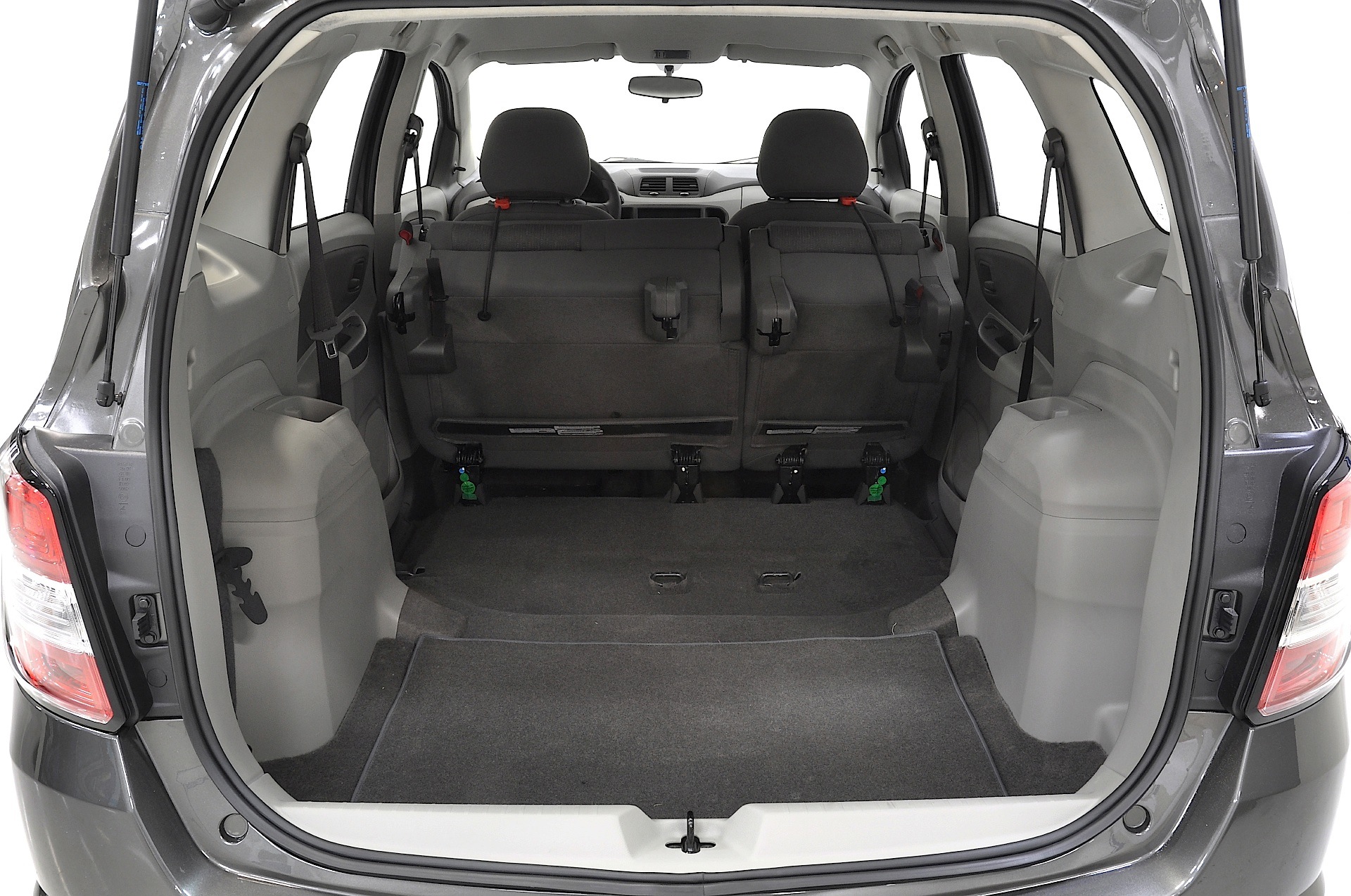 Chevrolet Spin photo 26