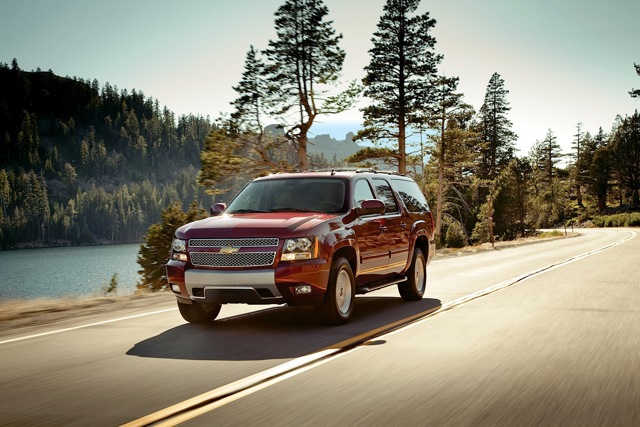 Chevrolet Suburban photo 9