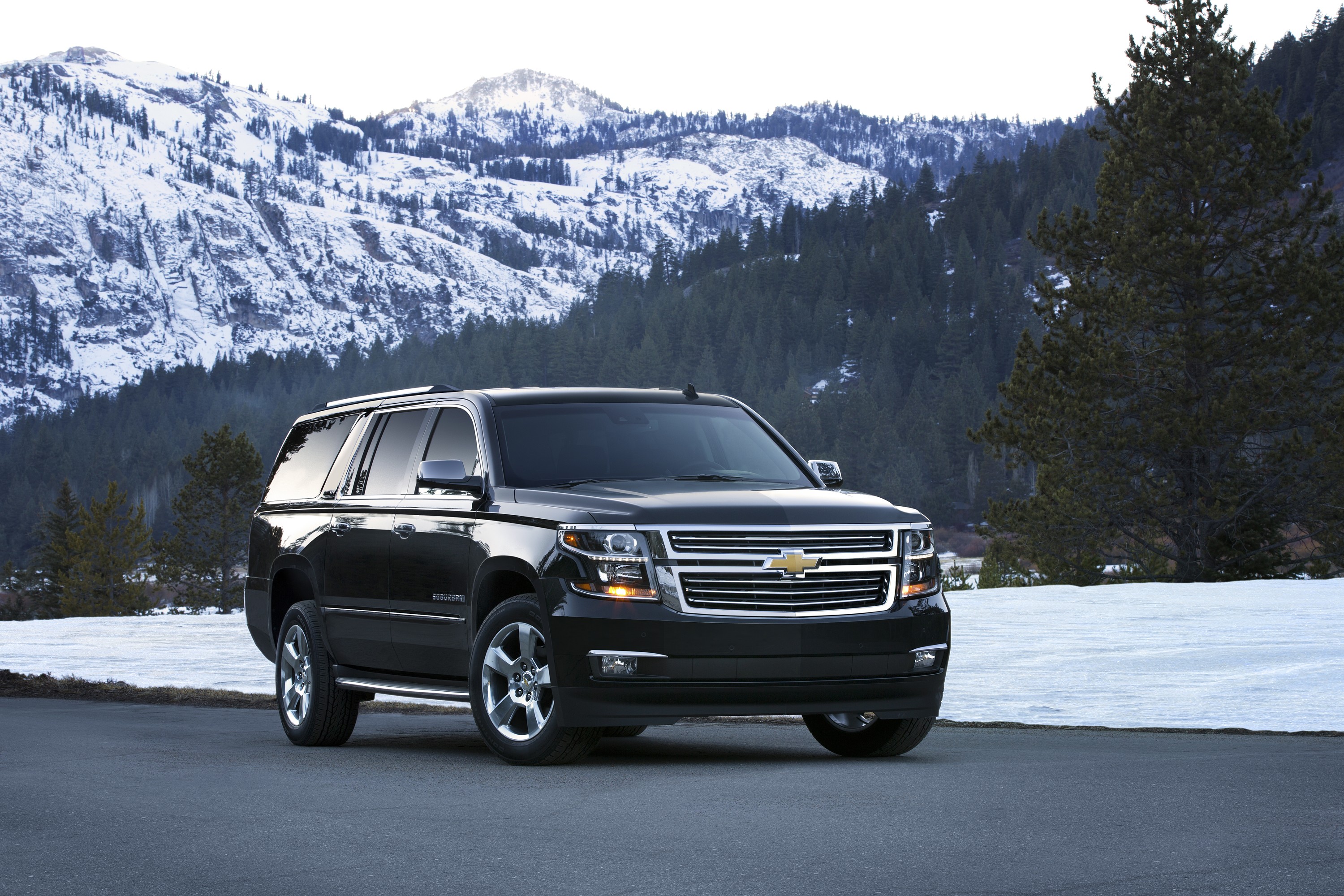 Chevrolet Suburban photo 5