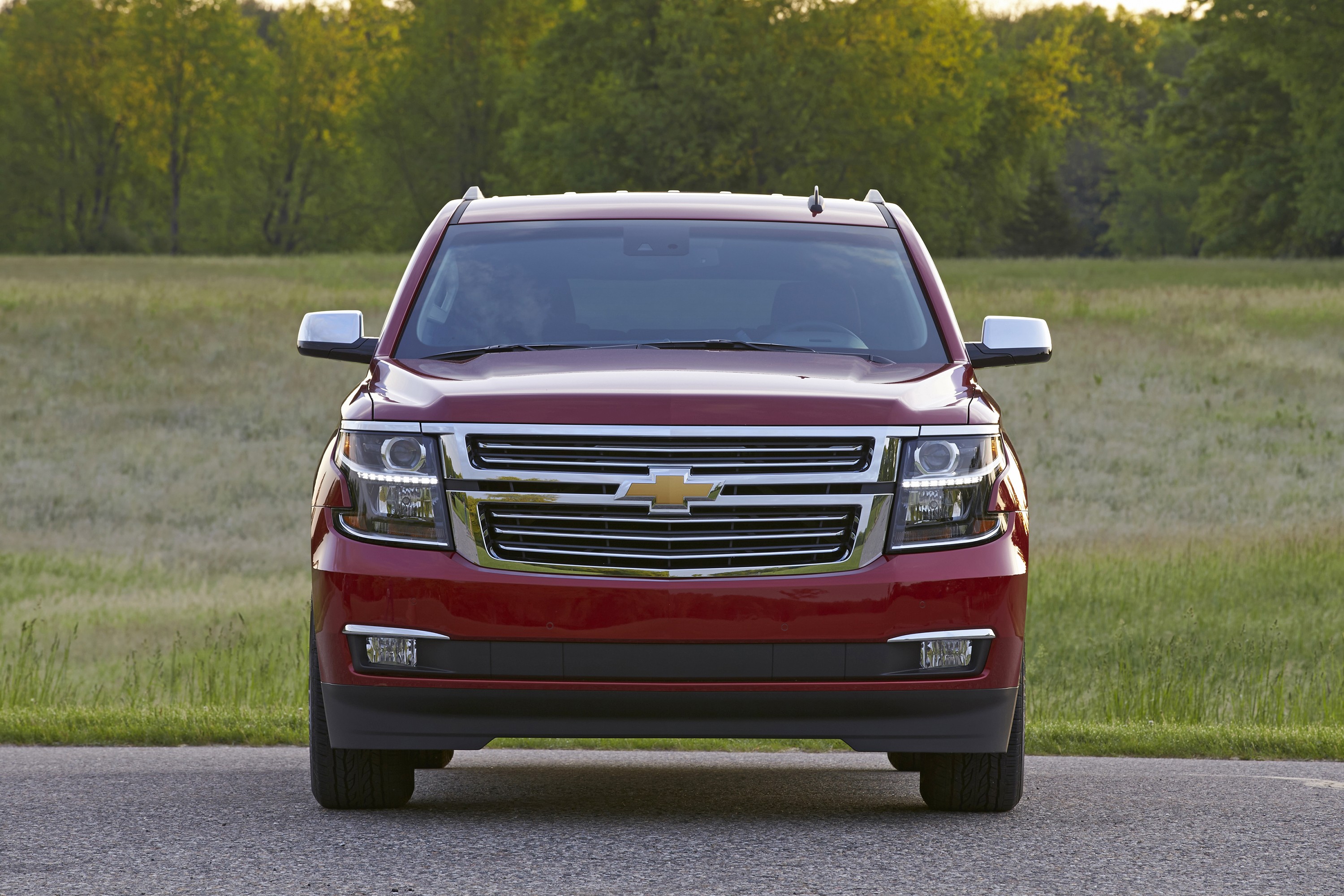 Chevrolet Suburban photo 19