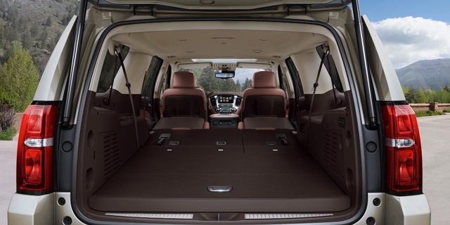 Chevrolet Suburban photo 28