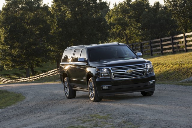 Chevrolet Suburban photo 24