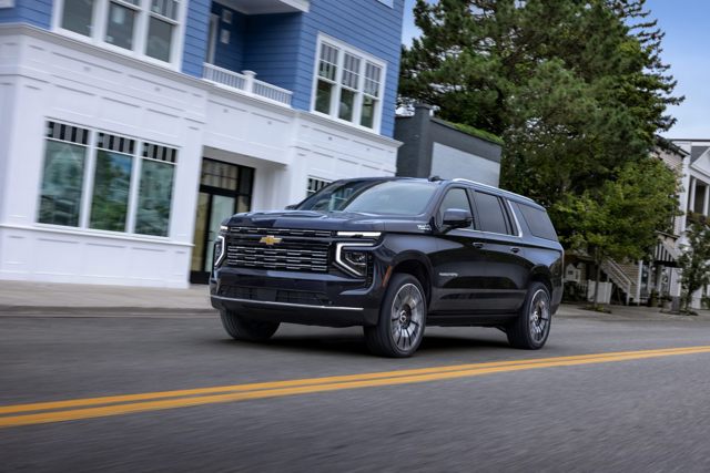 CHEVROLET Suburban