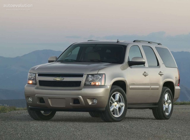 Chevrolet Tahoe photo 3