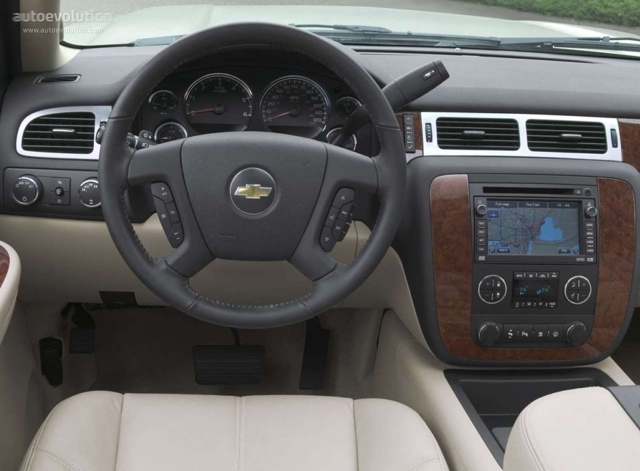 Chevrolet Tahoe photo 8