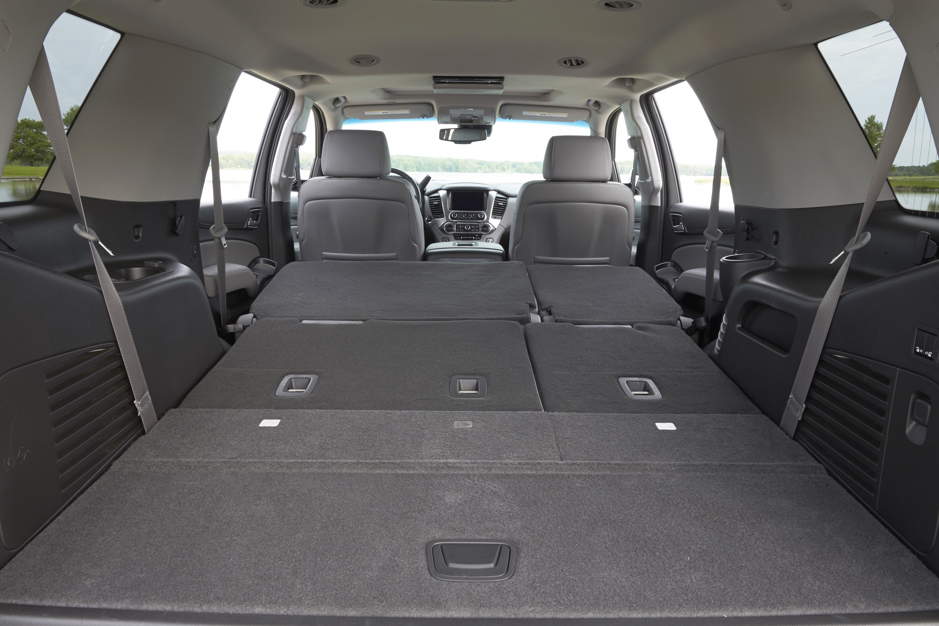 Chevrolet Tahoe photo 34