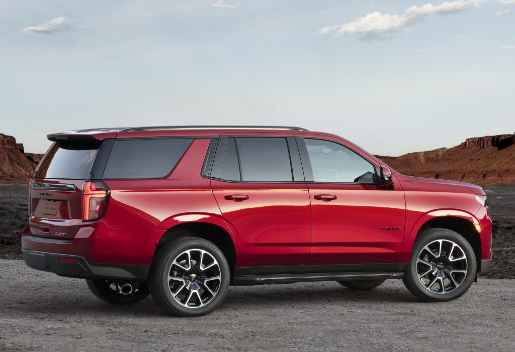 Chevrolet Tahoe photo 3