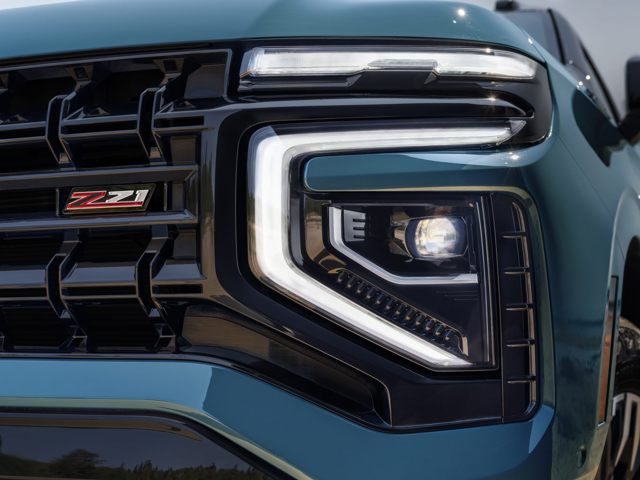Chevrolet Tahoe photo 4
