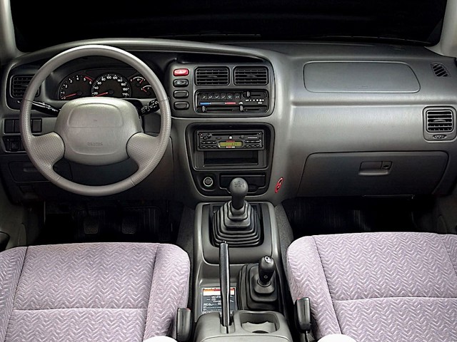 Chevrolet Tracker photo 29