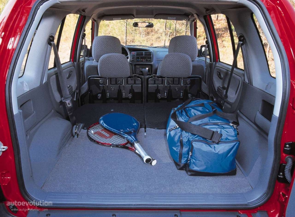 Chevrolet Tracker photo 28