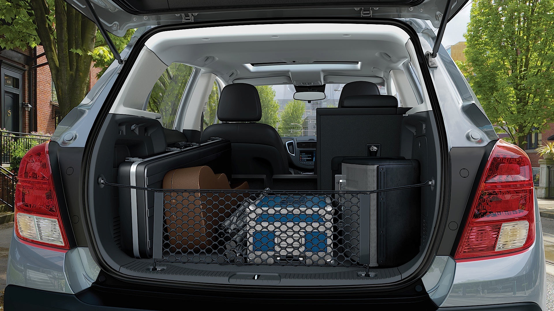 Chevrolet Tracker photo 11