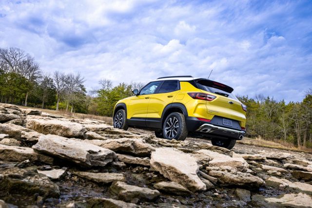 Chevrolet Trailblazer photo 2