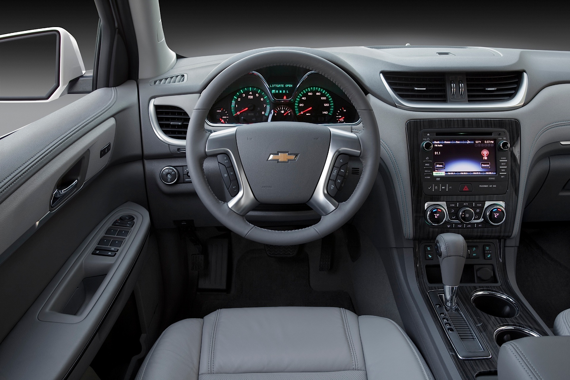 Chevrolet Traverse photo 45