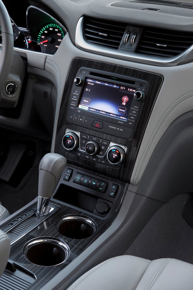 Chevrolet Traverse photo 46