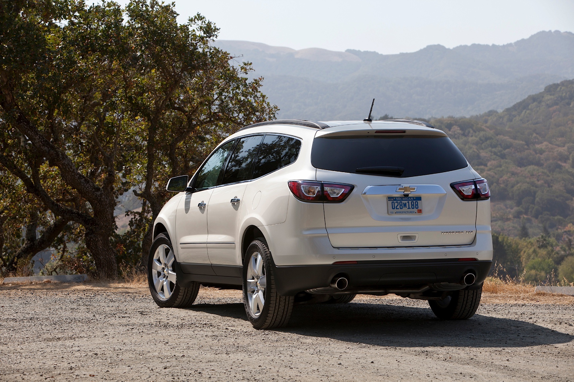 Chevrolet Traverse photo 10