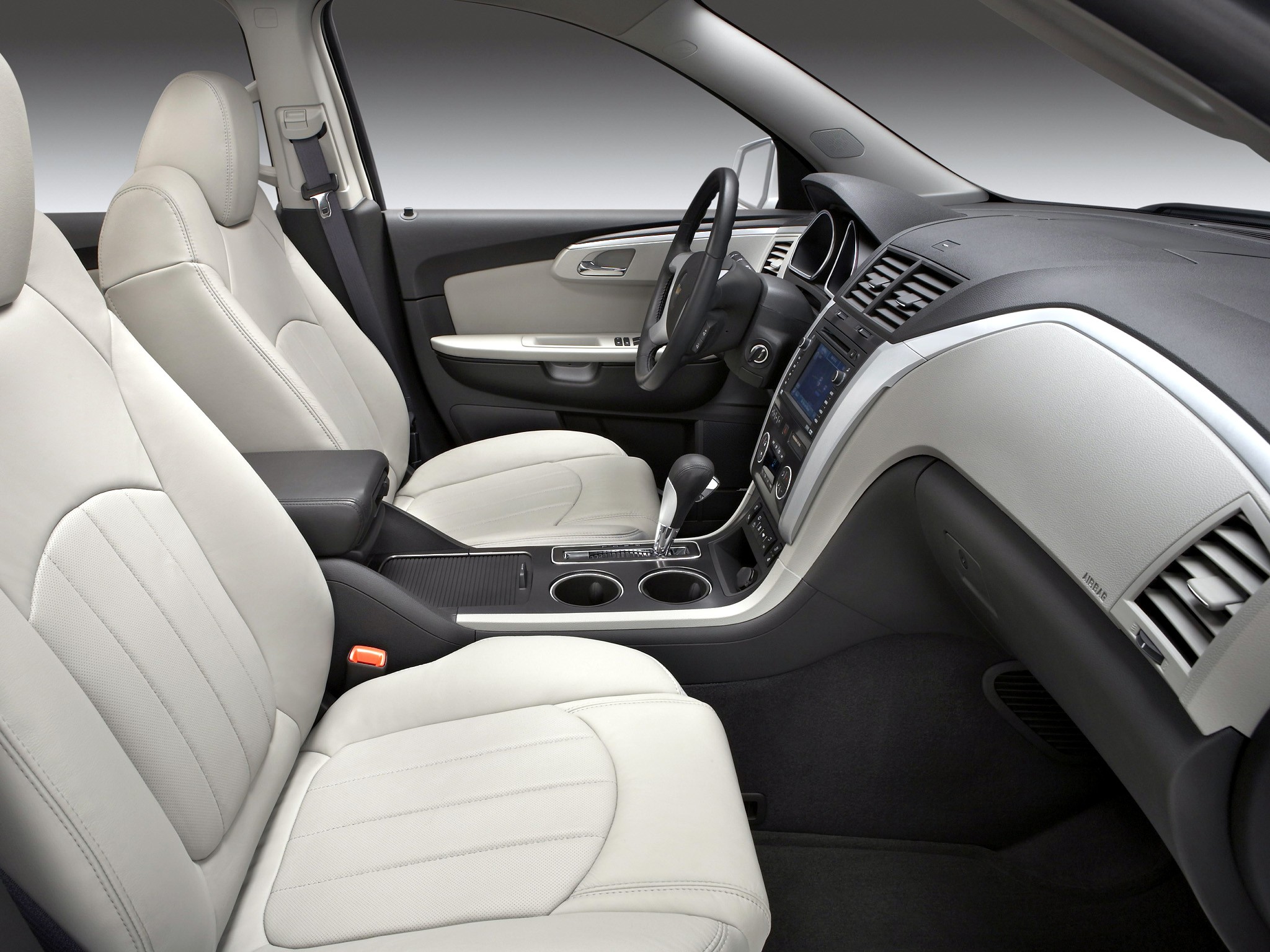 Chevrolet Traverse photo 55