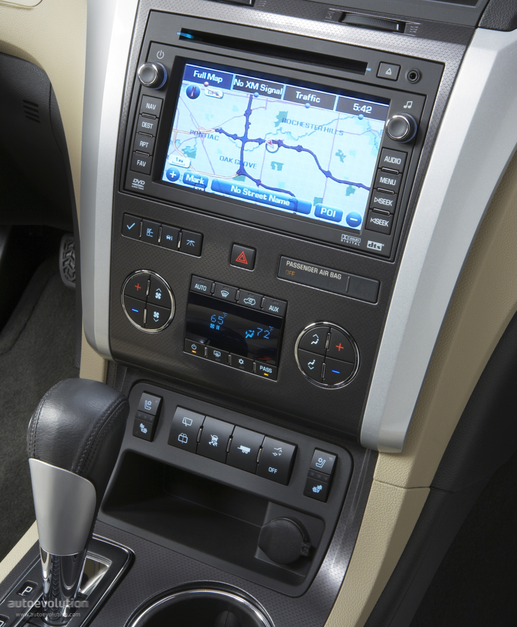 Chevrolet Traverse photo 43