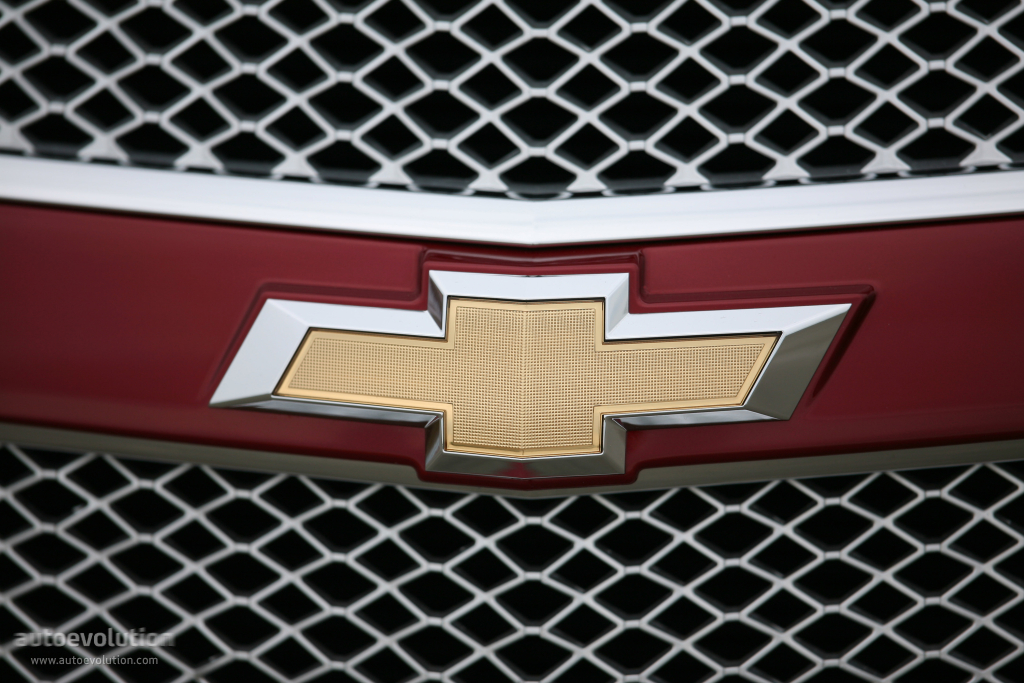 Chevrolet Traverse photo 2