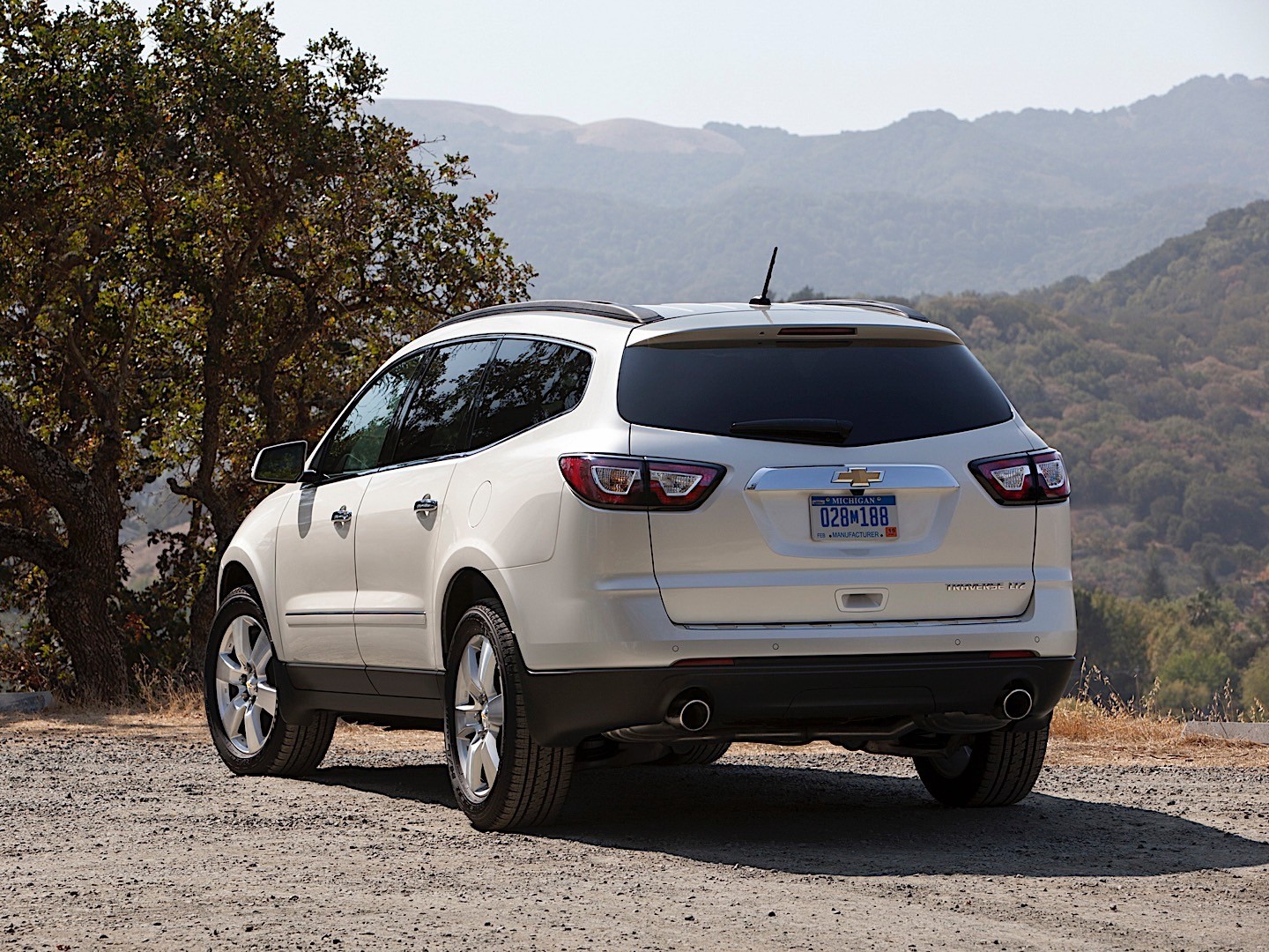 Chevrolet Traverse photo 9