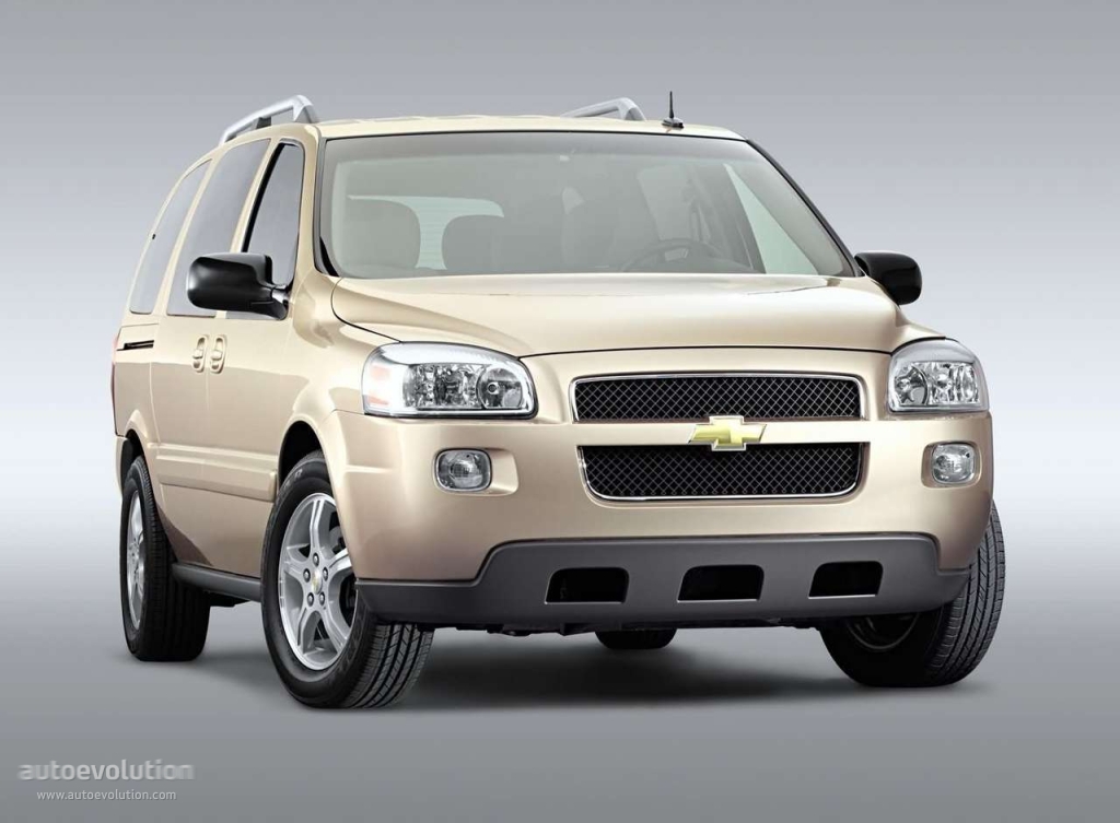 Chevrolet Uplander photo 3