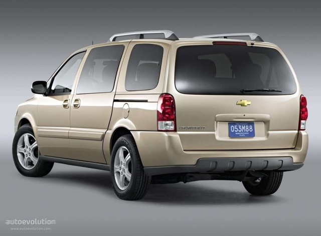 Chevrolet Uplander photo 4