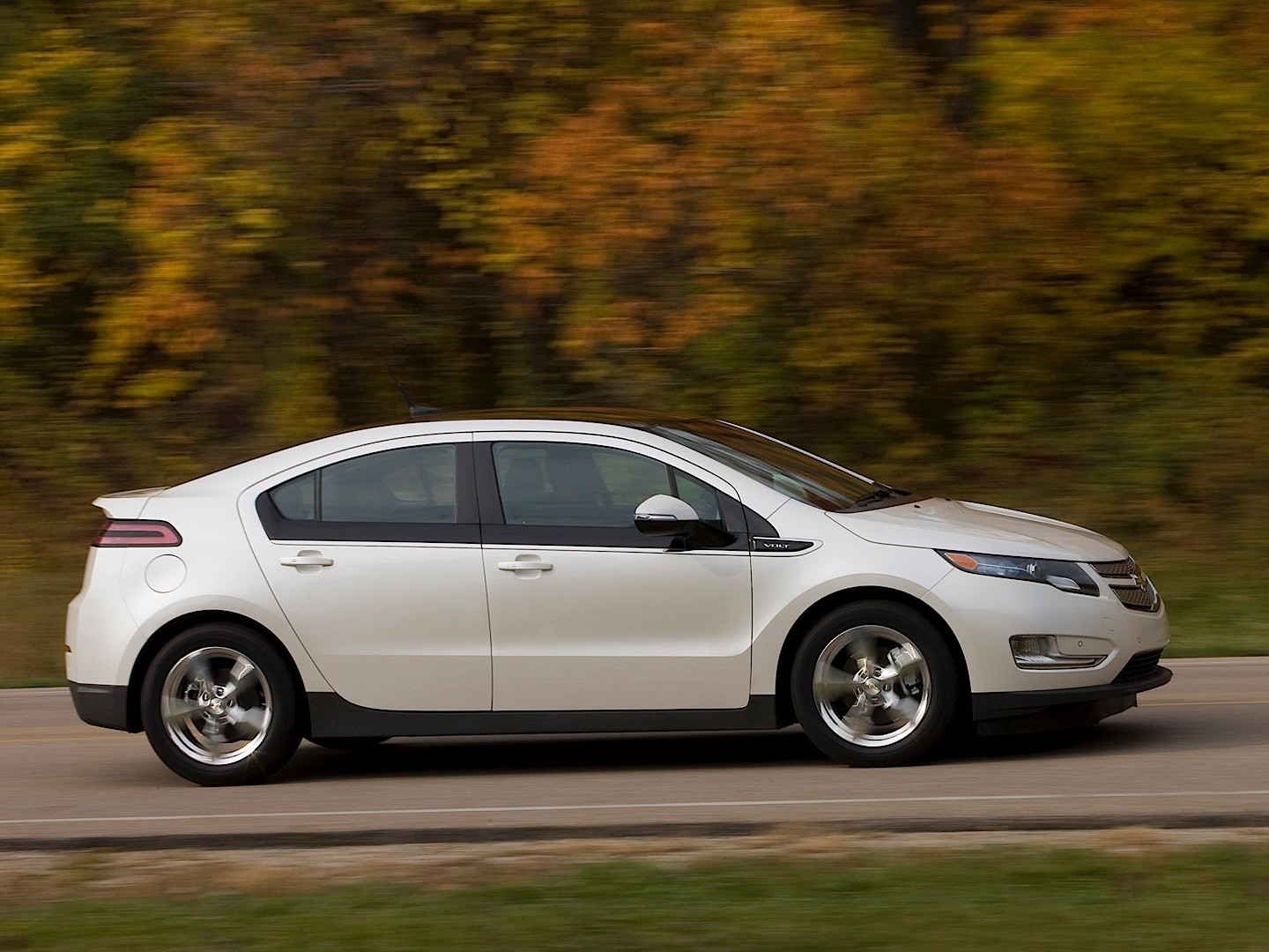 Chevrolet Volt photo 40