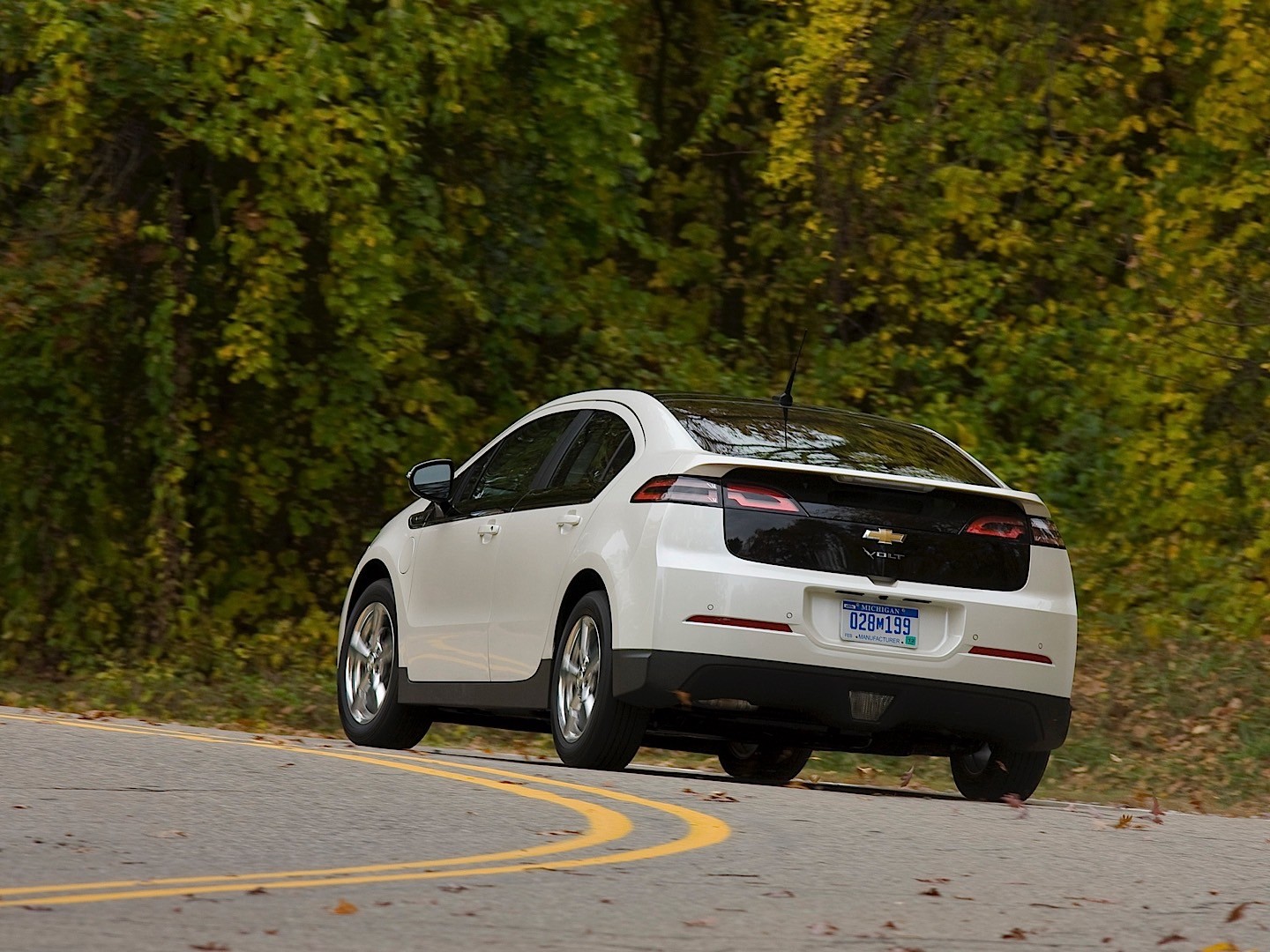 Chevrolet Volt photo 46